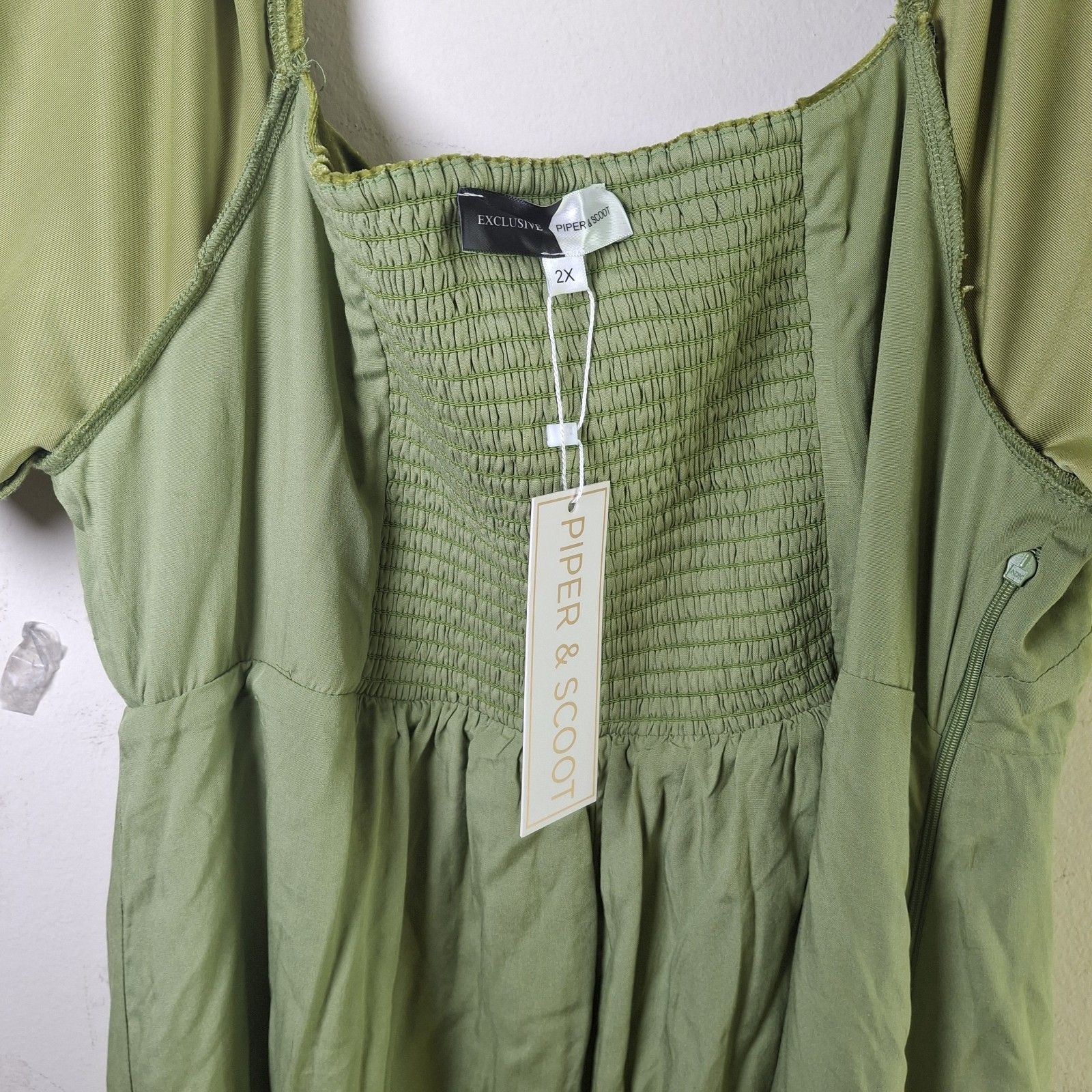 New Piper Scoot Paige Velvet Tiered Midi Dress Olive Green Fall Holidays Cottage — image 8 of 8